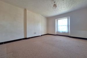 Bedroom - click for photo gallery